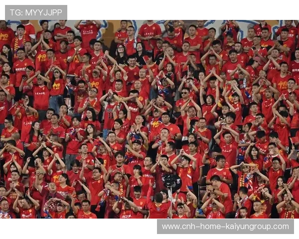 球迷怒怼教练:轮换策略成网络热门话题!