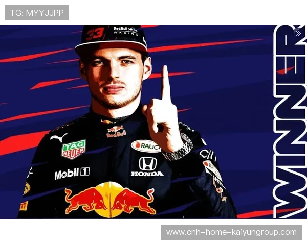 赛车高速撞墙全毁，车手奇迹无伤